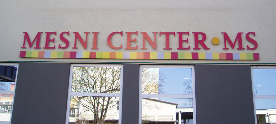 3D napis in izrrez folije ter drugih materialov